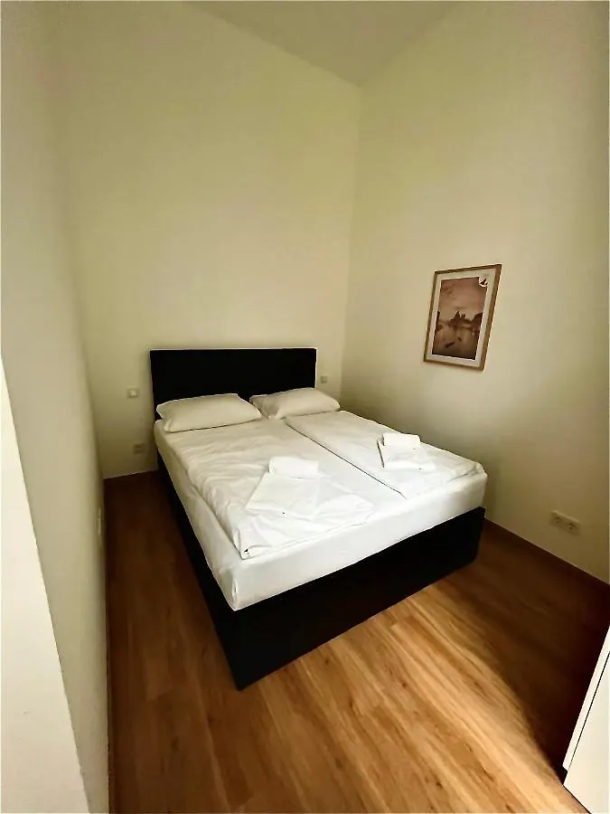 Zm Apartment Wiedeń 0*,  Austria